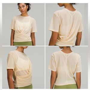[8] Lululemon Reverseable Lightweight Sheer Mesh Creme Beige Short Sleeve Top
